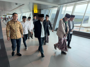 si Batik Dibalik Pertemuan Ulama Besar “Simbol NU Bersatu, Indonesia Maju”