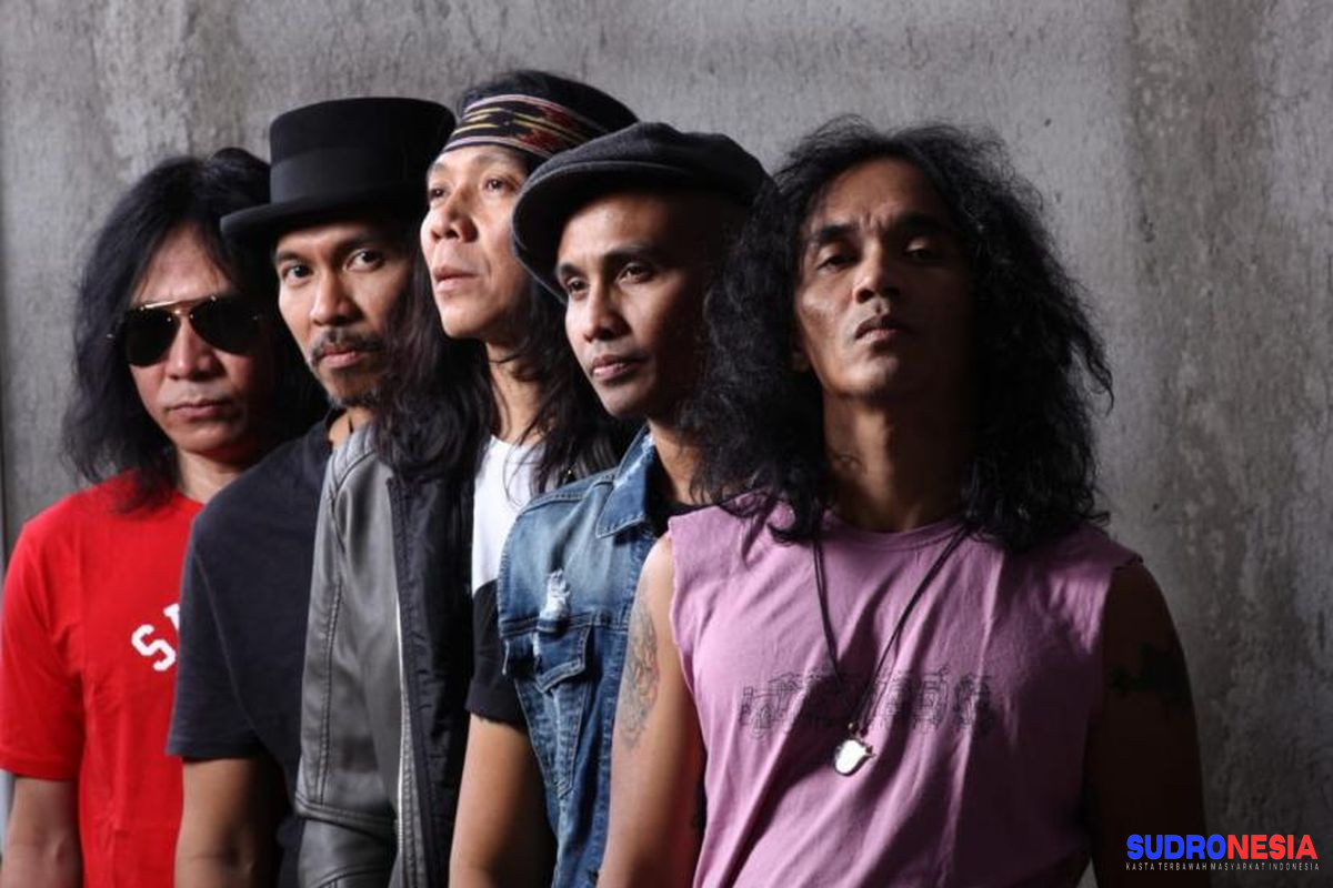 Grup Musik Legendaris Slank Kembali Rilis Lagu dan Album “Republik Fufufafa”, Angkat Kritik Sosial yang Tajam