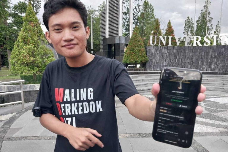 Sempat mau dapat tawaran. Mantan ketua BEM UGM Tiyo pilih tetap kritis ke pemerintah
