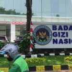 Belum genap sehari berganti pimpinan. Kantor BGN hari ini di geledah Kejagung
