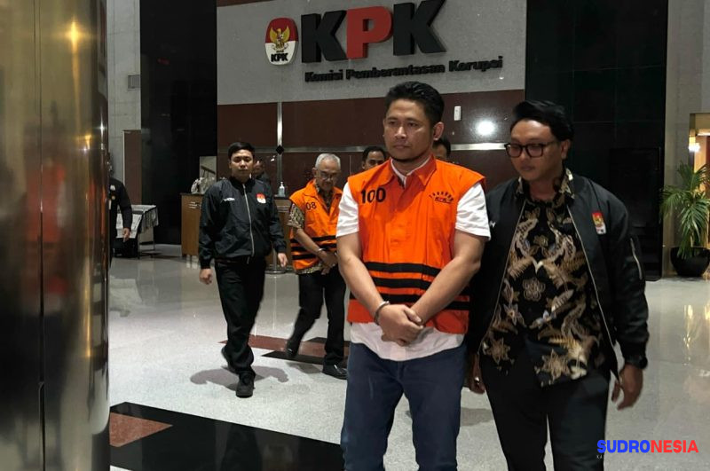 Tiga Tersangka Korupsi Pembangunan Gedung Pemkab Lamongan Ditahan KPK